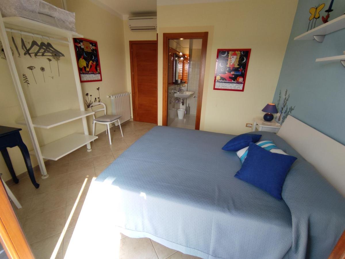 Il Giardino Delle Zagare Bed and Breakfast Fondi Buitenkant foto