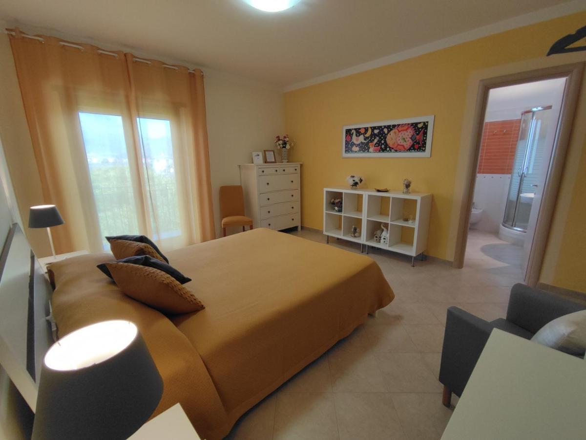 Il Giardino Delle Zagare Bed and Breakfast Fondi Buitenkant foto