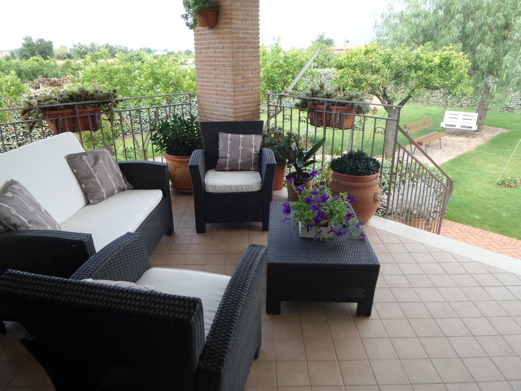 Il Giardino Delle Zagare Bed and Breakfast Fondi Buitenkant foto